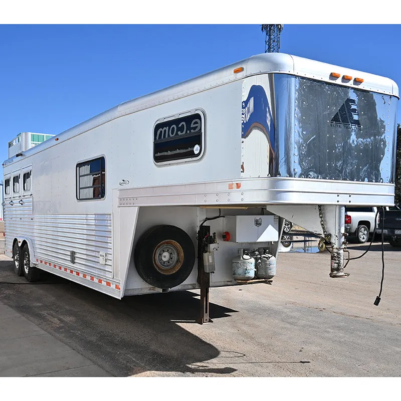 2006 Elite 3 Horse Trailer with 10' LQ