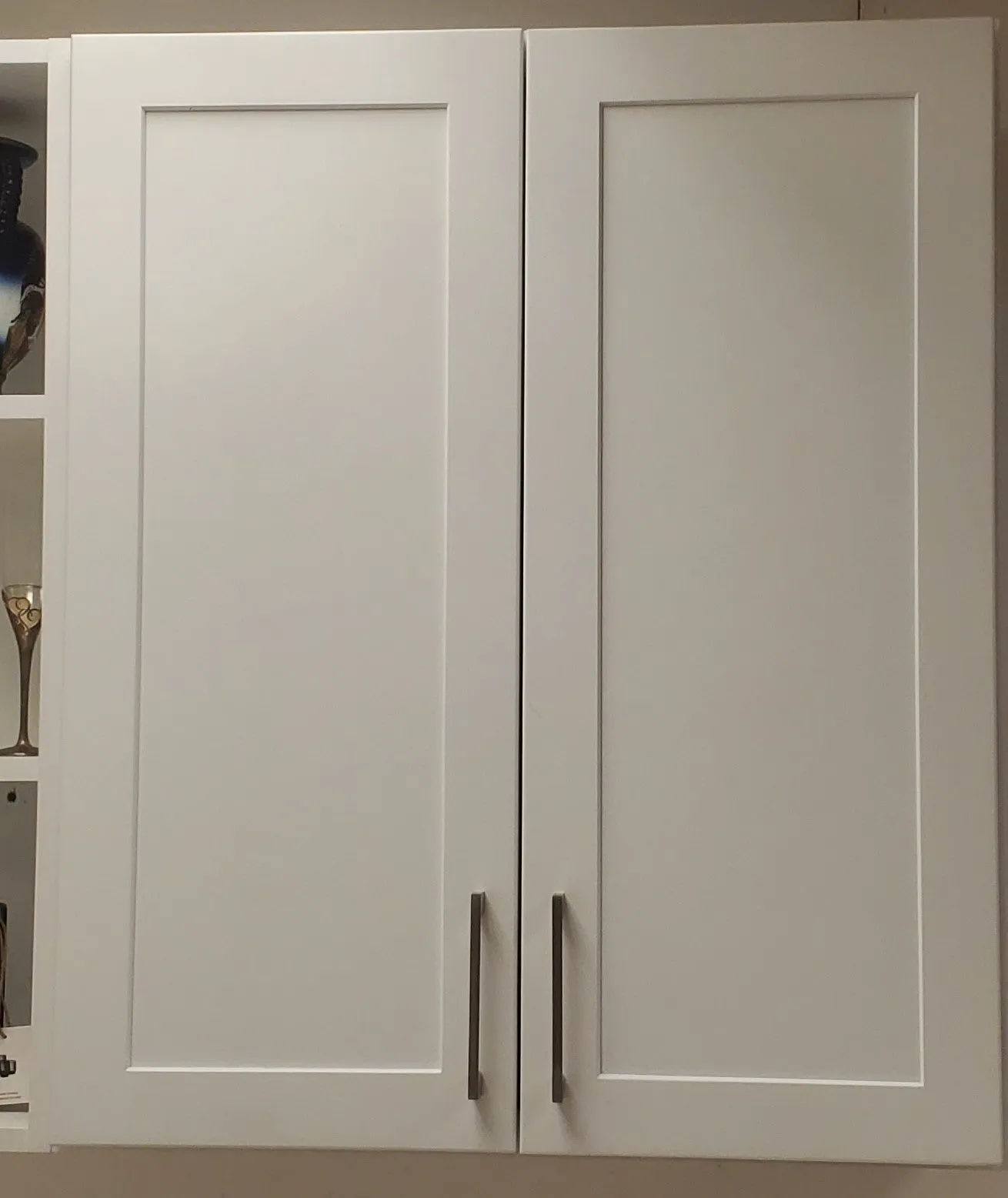 30" Wide Bridge White Double Shaker 1-1/4" Overlay Wall Cabinet - Double Door 12", 15", 18", 21" & 24" Tall