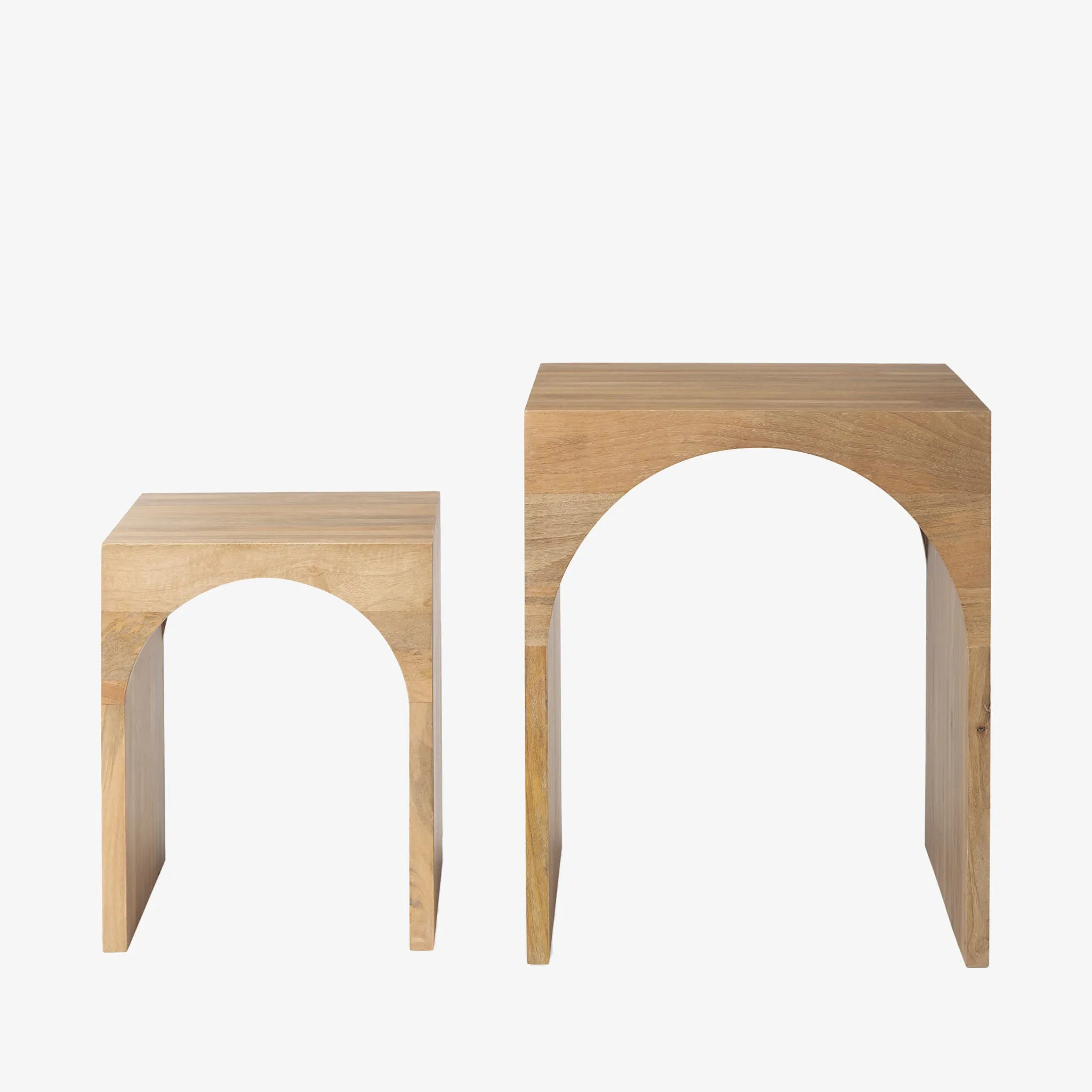 Cleo Curved Nesting Tables