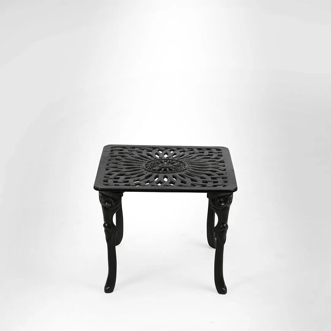 Ellis VI Cast Iron Table