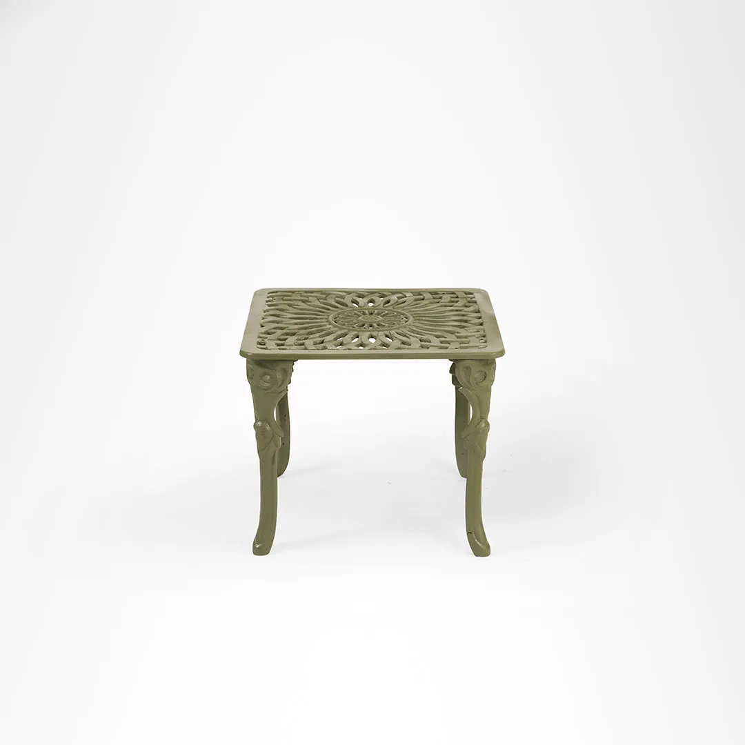 Ellis VI Cast Iron Table