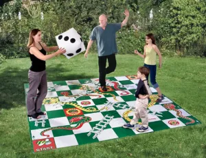 Giant Snakes and Ladders family games