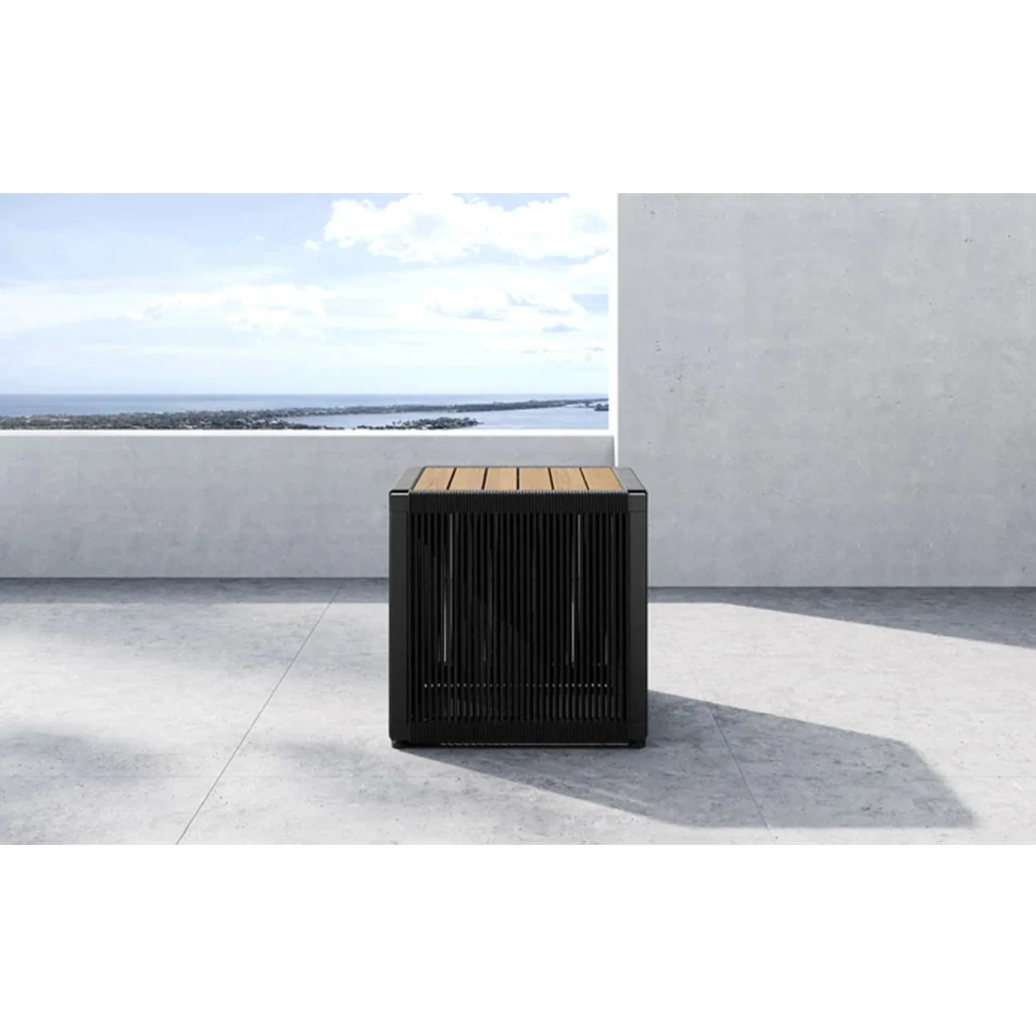 Haukland Side Table