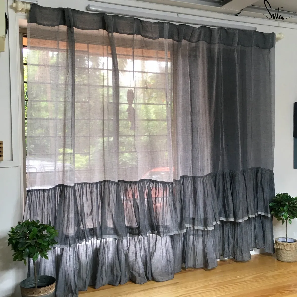 I Dream Of The Roads (Curtain)